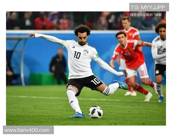 左撇足球明星的独特魅力与技术优势探讨